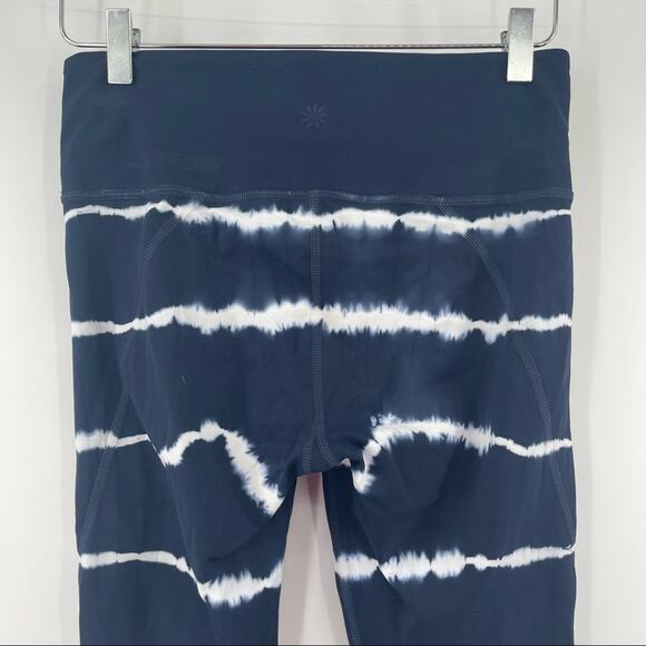 ATHLETA Bundle Capri Leggings Camo & Tie Dye Athletic Gym Run Fitness SZ Medium - Picture 12 of 15